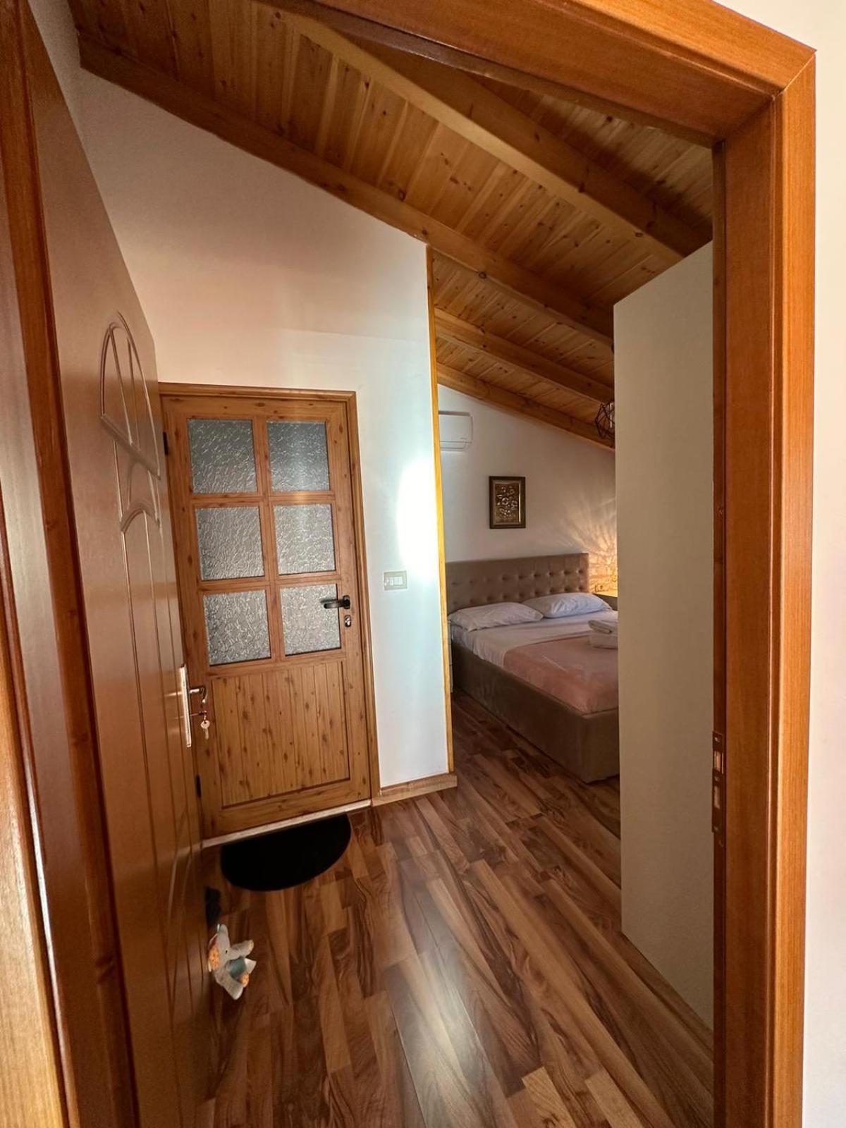 Alimeti Guesthouse Берат Екстер'єр фото