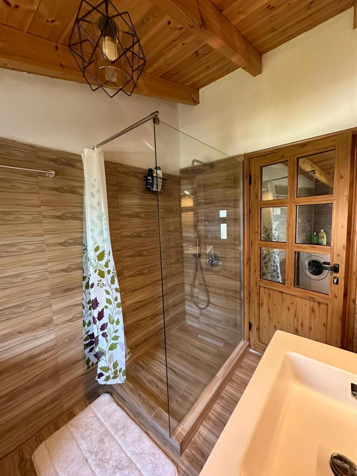 Alimeti Guesthouse Берат Екстер'єр фото